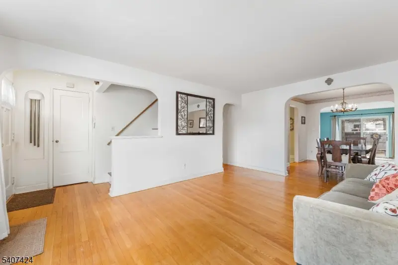 545 Homer Ter, Union, NJ 07083 - Image #3