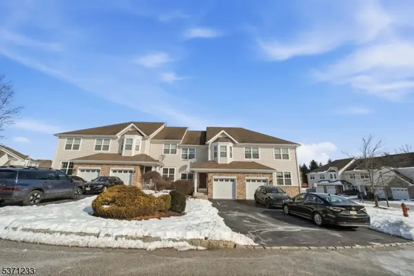 5 Indian Field Dr, Hardyston Twp., NJ 07419