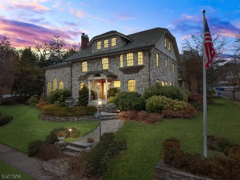 225 Hillside Ave, Nutley, NJ 07110 - Image #2