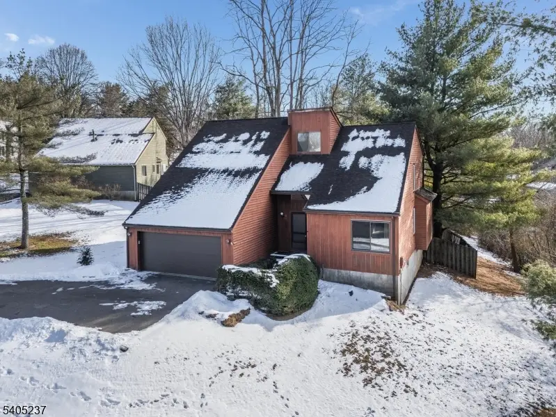 2 Berrywood Ln, High Bridge, NJ 08829 - Image #2