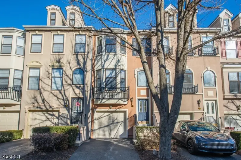 404 Manchester Dr, Nutley, NJ 07110 - Image #1