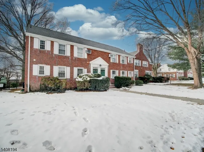 251C Elmwood Ave #C, Maplewood, NJ 07040 - Image #2