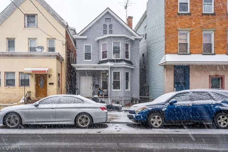 409 E Jersey St, Elizabethport, NJ 07206 - Image #2