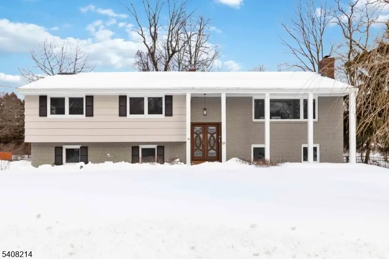 59 Sun Valley Way, Morris Plains, NJ 07950 - Image #2