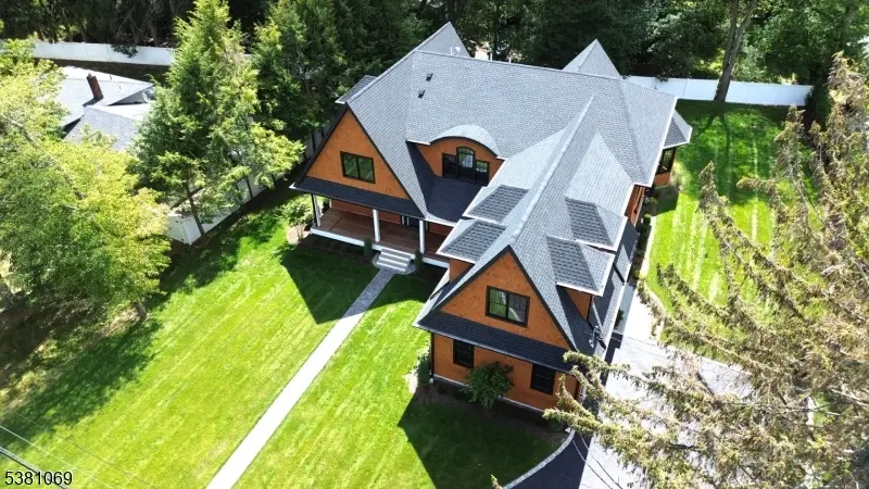 803 Marshall Rd, River Vale, NJ 07675 - Image #2