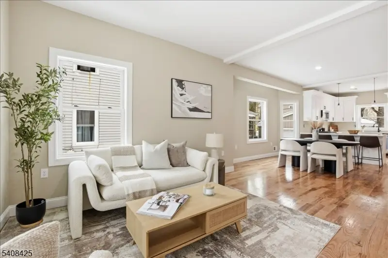 16 White Ter, Newark, NJ 07108 - Image #2