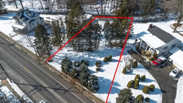 403 High Mountain Rd, North Haledon Boro, NJ 07508