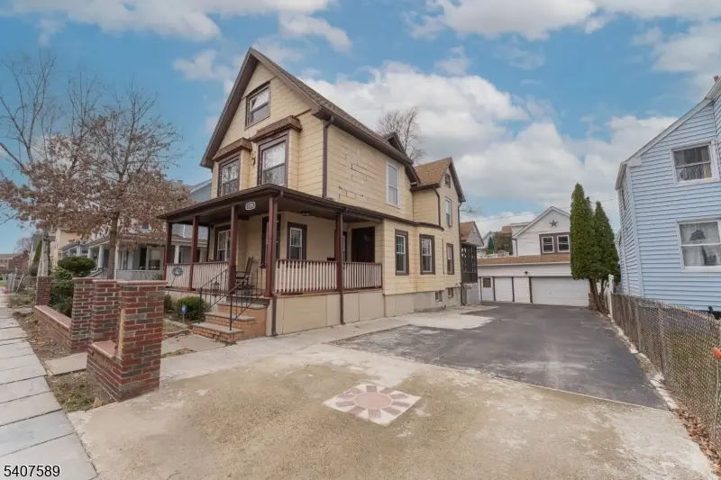 120 Norman St, East Orange, NJ 07017 - #3