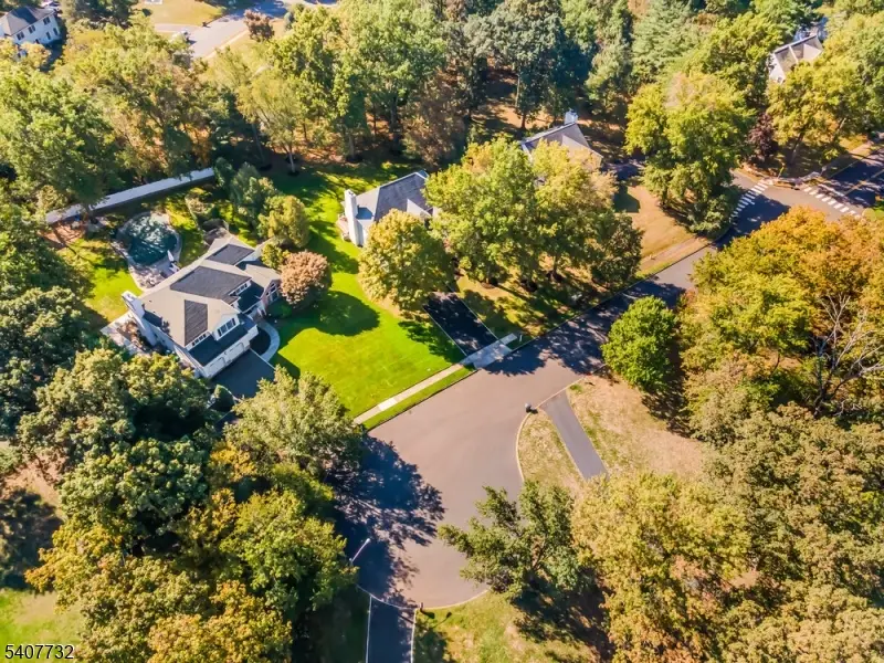 4 Erin Ct, Bradley Gardens, NJ 08807 - Image #3