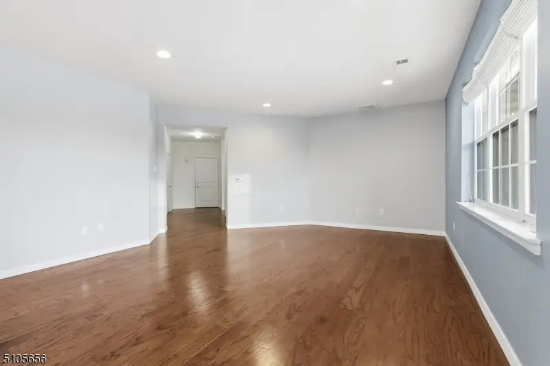 238 Luca Dr #8, Piscataway, NJ 08854 - #3