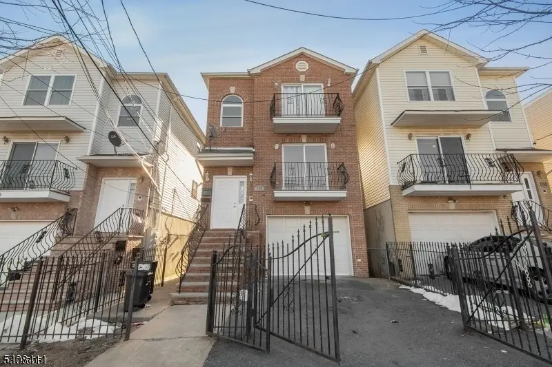 194 S 8th St, Newark, NJ 07103 - Image #2