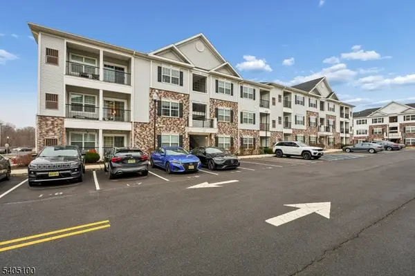 632 Marion Ln, Monroe Twp., NJ 08831