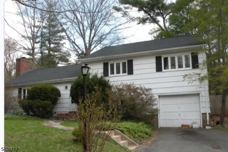 106 Quaker Rd, Princeton, NJ 08540 - Image #2