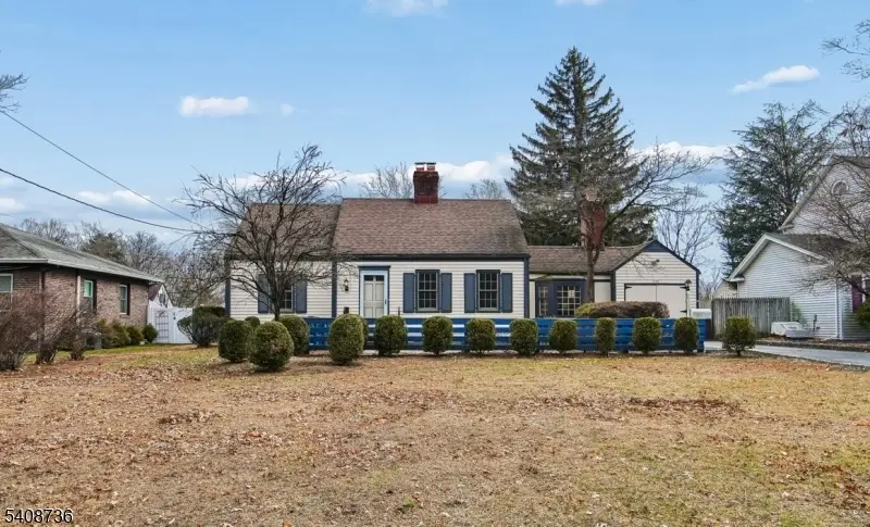 539 Mountainview Ter, Dunellen, NJ 08812 - Image #1