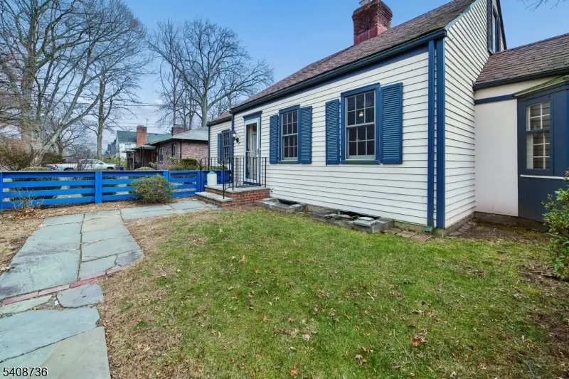 539 Mountainview Ter, Dunellen, NJ 08812 - Image #2