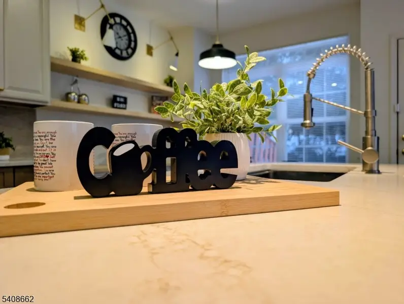 18 Scarlet Oak Dr, Montgomery, NJ 08540 - #3