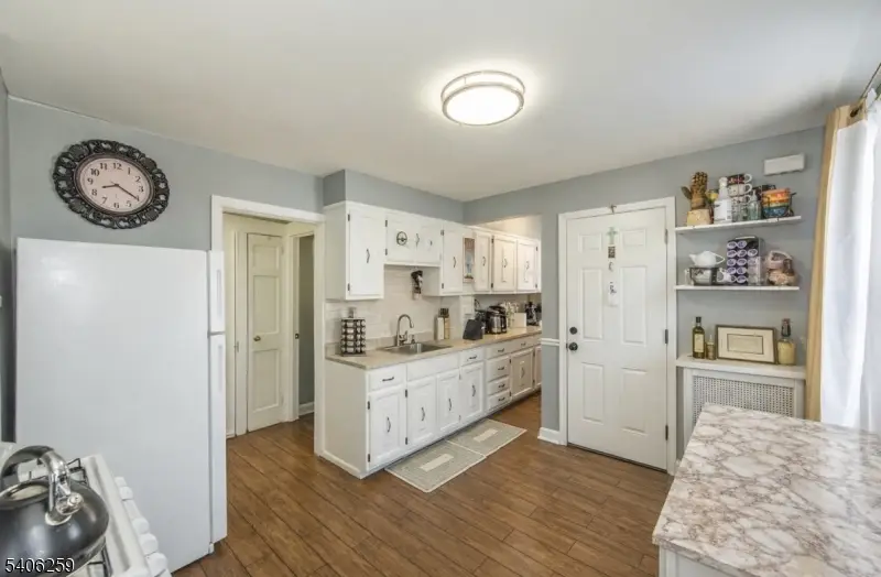 413 Beardsley Ave, Ampere North, NJ 07003 - #2