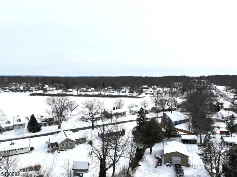 4 Henry St, Frankford, NJ 07826 - #3