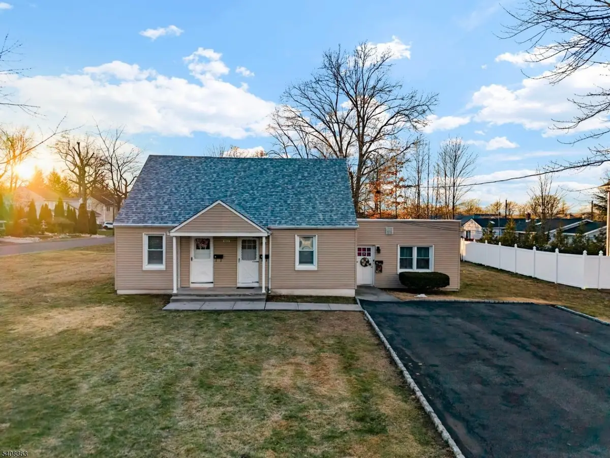 973 Ellis Pkwy, Edison, NJ 08820 - Image #1