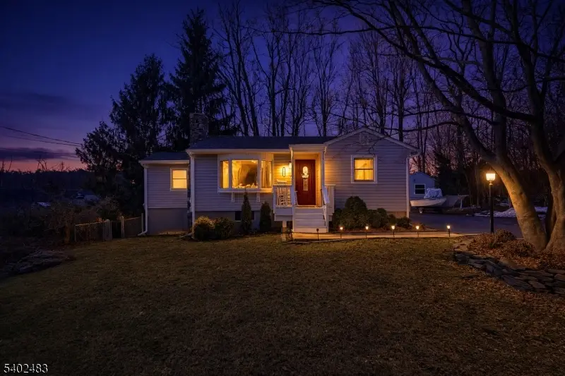 203 Canadawa Rd, Highland Lakes, NJ 07422 - #2