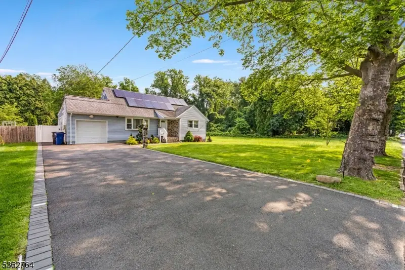 132 Parkside Rd, Plainfield, NJ 07060 - #1