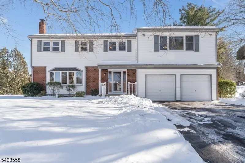 3 Harwich Rd, Lopatcong, NJ 08865 - Image #2