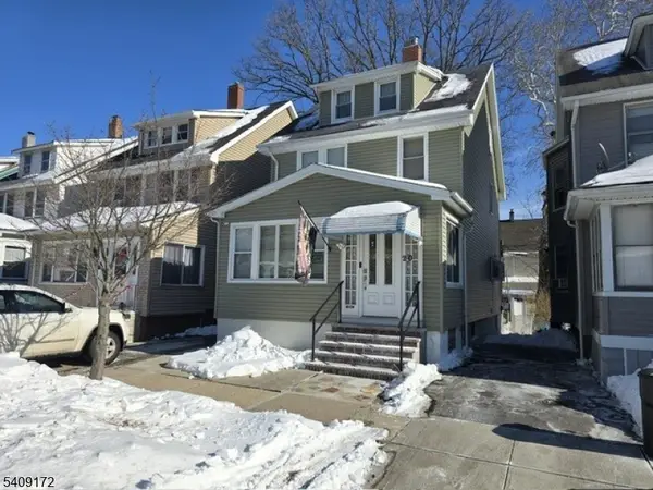 20 Telford St, East Orange City, NJ 07018