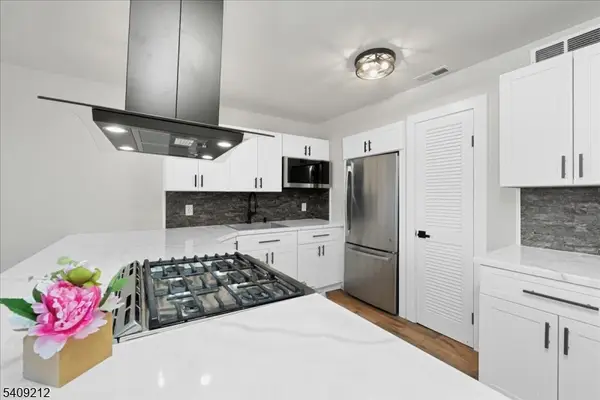 2 Davos Dr #7, Vernon Twp., NJ 07462