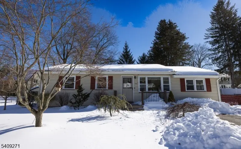 26 Aspen Ln, West Milford, NJ 07480 - Image #2