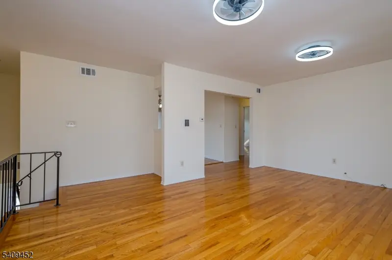 161 Evergreen Rd #12B, Edison, NJ 08837 - #3