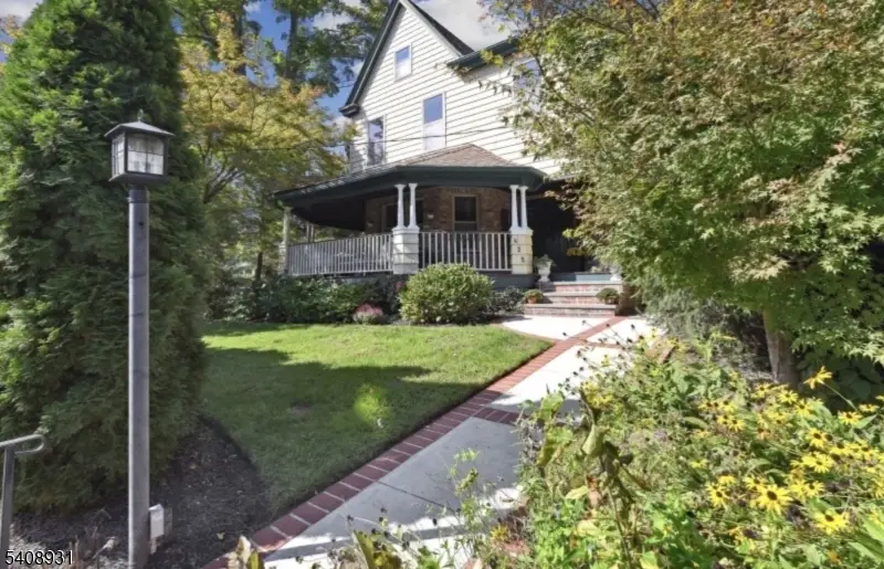 425 Wyoming Ave, Millburn, NJ 07041 - Image #1