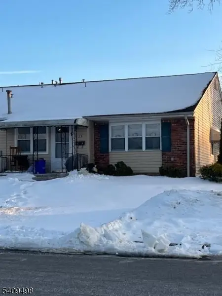 23 Haven Dr, Old Bridge Twp., NJ 07747