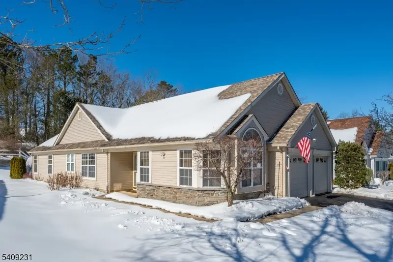 2890 Lenox St, Toms River, NJ 08755 - Image #2