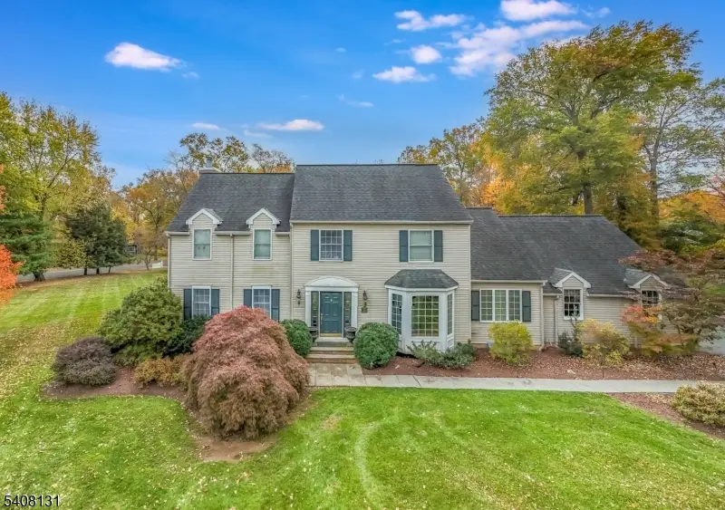 33 Juniper Way, Basking Ridge, NJ 07920 - Image #1