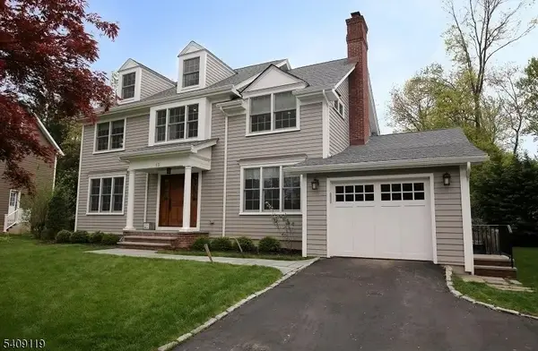 15 Canterbury Ln, Millburn Twp., NJ 07078