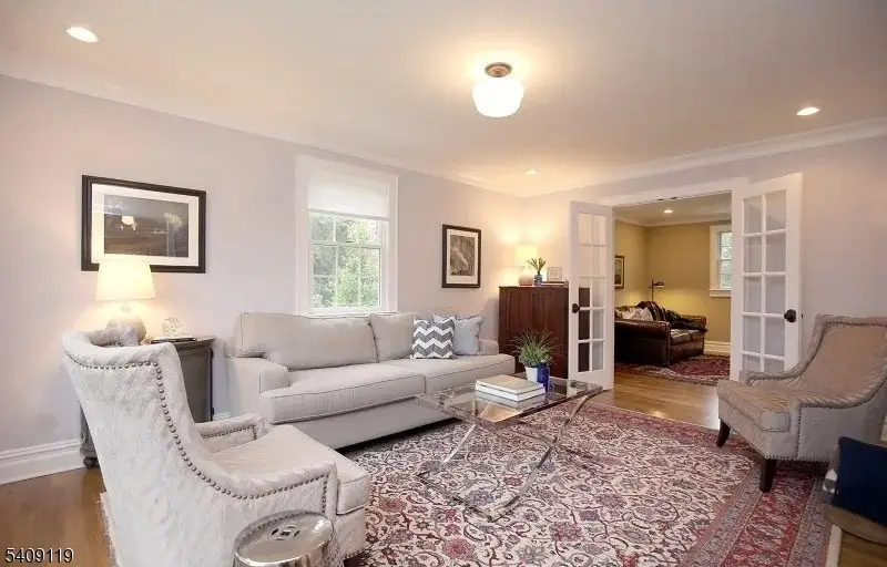 15 Canterbury Ln, Millburn, NJ 07078 - Image #3