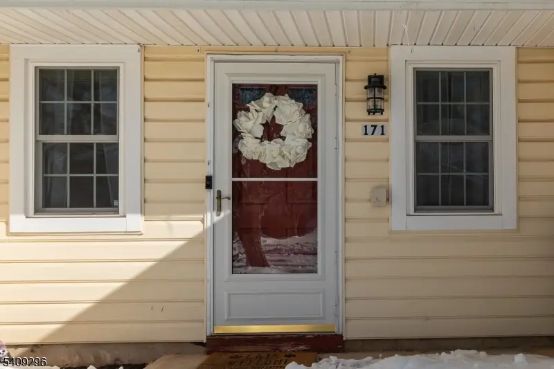 171 Beckett Pl, Franklin Township, NJ 08873 - Image #2