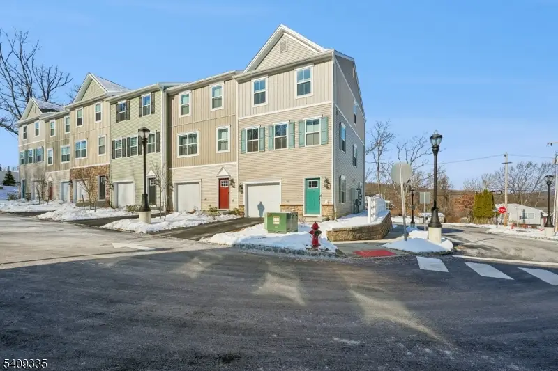 41 Kelly Ln, Mount Hope, NJ 07885 - #2