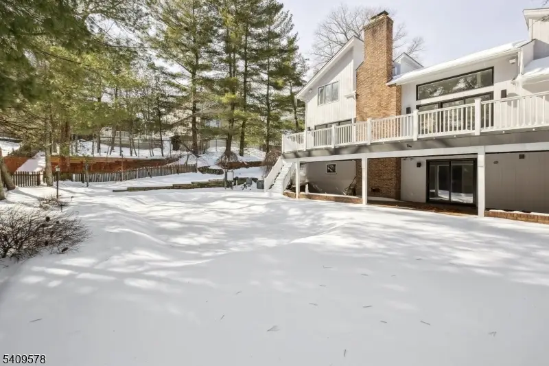 15 Lawrence Way, Cedar Grove, NJ 07009 - #3