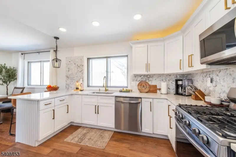 176 Harrison Rd, Parsippany Troy Hills, NJ 07054 - Image #3