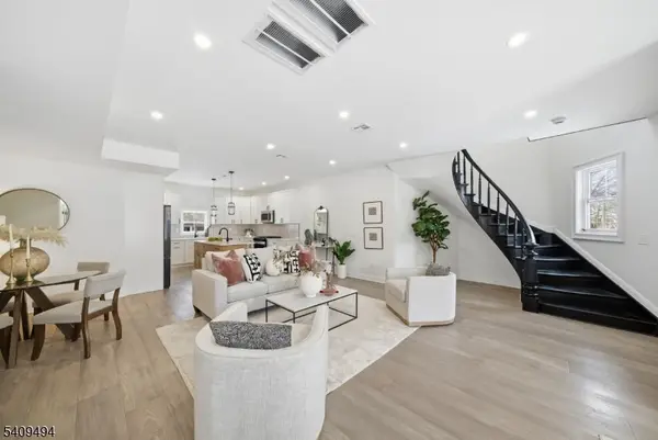 28 Irving St, Montclair Twp., NJ 07042