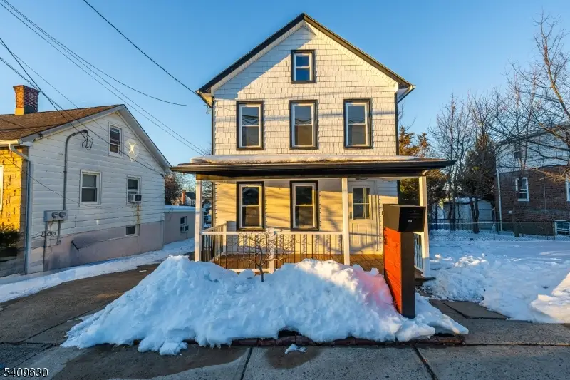 25 Dane St, Sayreville, NJ 08872 - #1