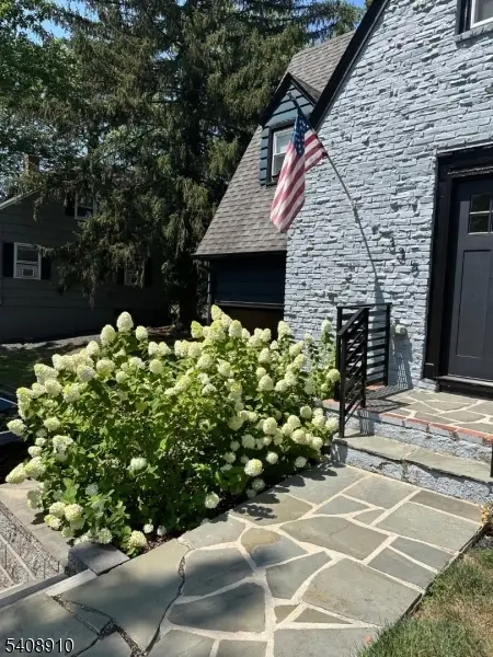 335 La Grande Ave, Fanwood, NJ 07023 - Image #2