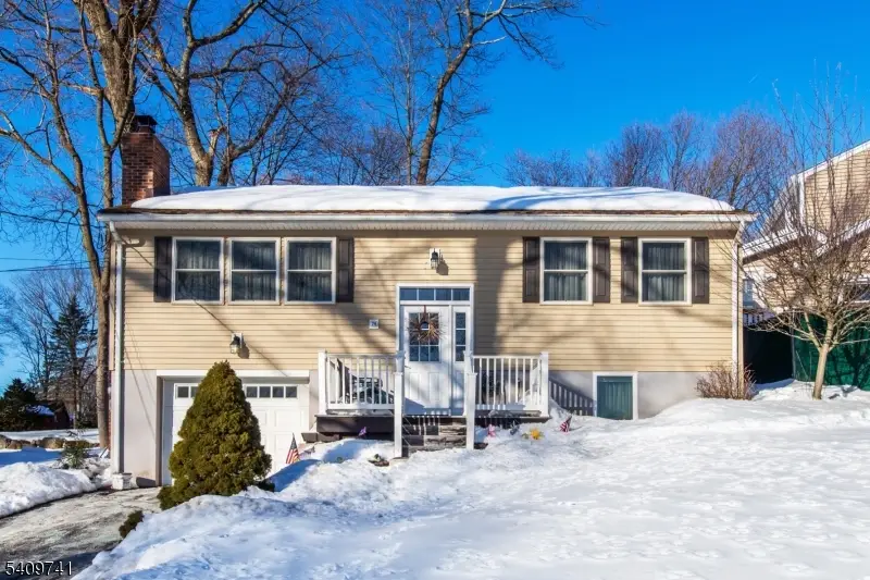 26 Ridgedale Rd, Lake Hopatcong, NJ 07849 - Image #2