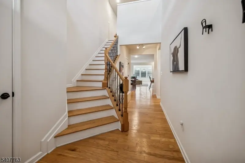 5 Albert Ct, Randolph, NJ 07869 - Image #2