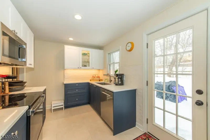 17 Hilsinger Rd, Mount Tabor, NJ 07878 - Image #3