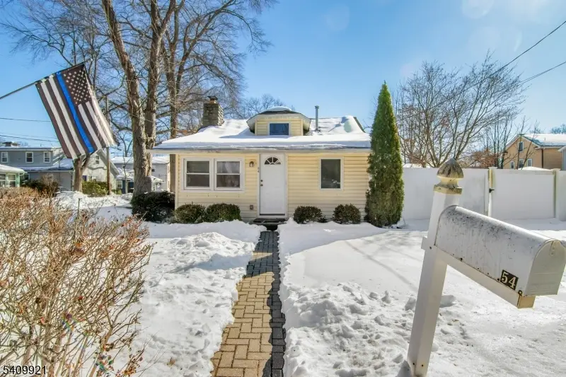 54 Sunset Trl, Denville, NJ 07834 - Image #2