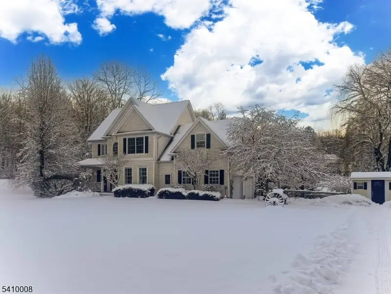1 Brandon Ct, Andover, NJ 07821 - Image #1