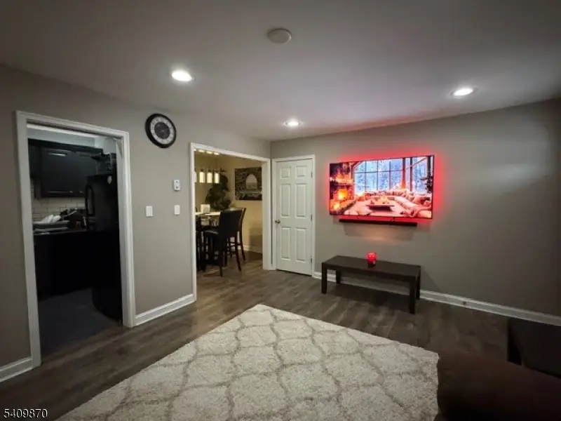 28 Lincoln Gdns #28, Lake Hiawatha, NJ 07034 - Image #3