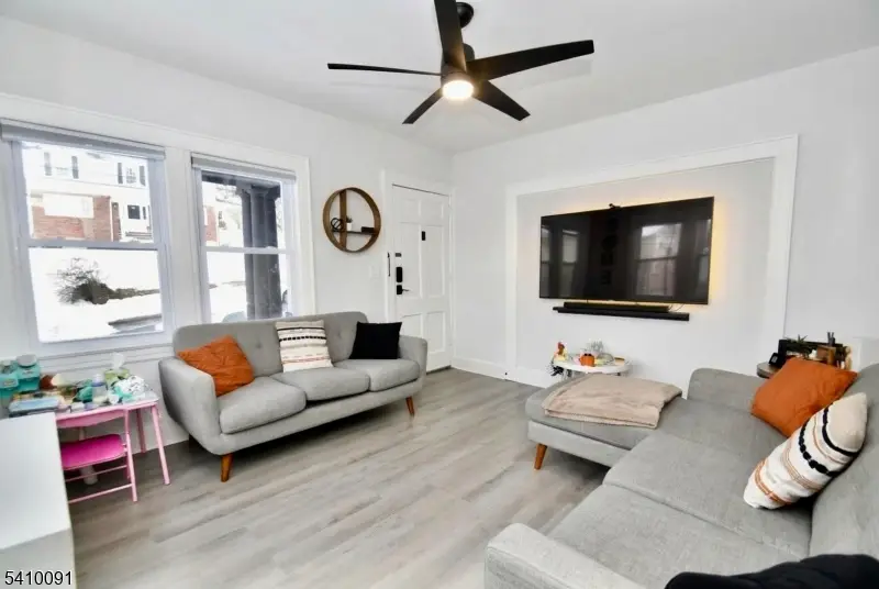 30 Woodside Ave, Haledon, NJ 07508 - Image #3